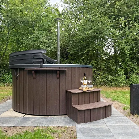 3 Bedroom Stunning In *