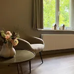 3 Bedroom Stunning In *